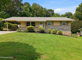 4933 Fleetwood Dr, Knoxville, TN 37921