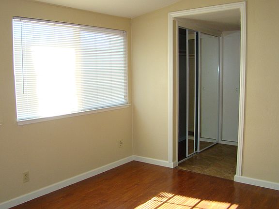 4th image of 763 Lakechime Dr