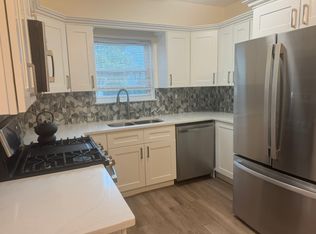 545 W 236th St #3G, Bronx, NY 10463