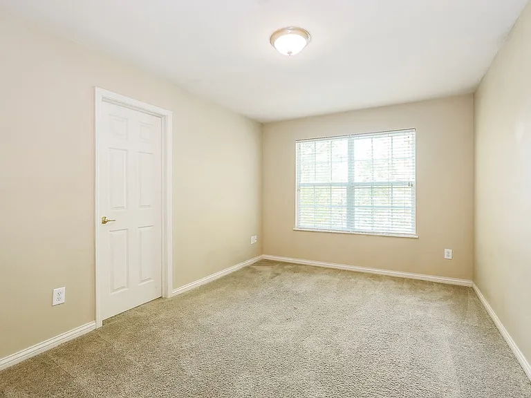 4768 Beach Club Dr — Photo 12