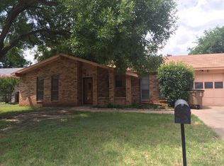 3830 Deerfield Rd, San Angelo, TX 76904