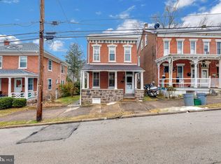 156 Walnut St, Spring City, PA 19475