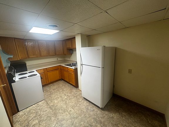 4th image of 225 W Jefferson St APT 10