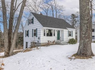 313 Fowler Rd, Cape Elizabeth, ME 04107