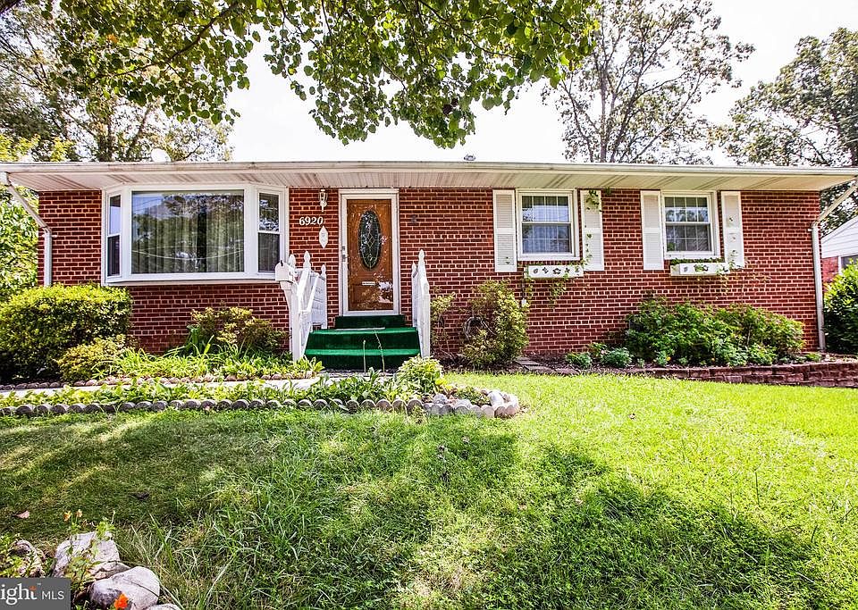 Welcome home to 6920 Ruskin Street