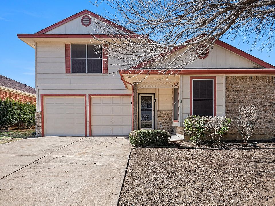 1st image of 616 Hollyberry Dr