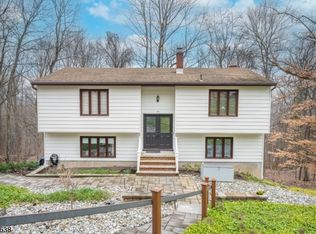 82A Pine Brook Rd, Towaco, NJ 07082