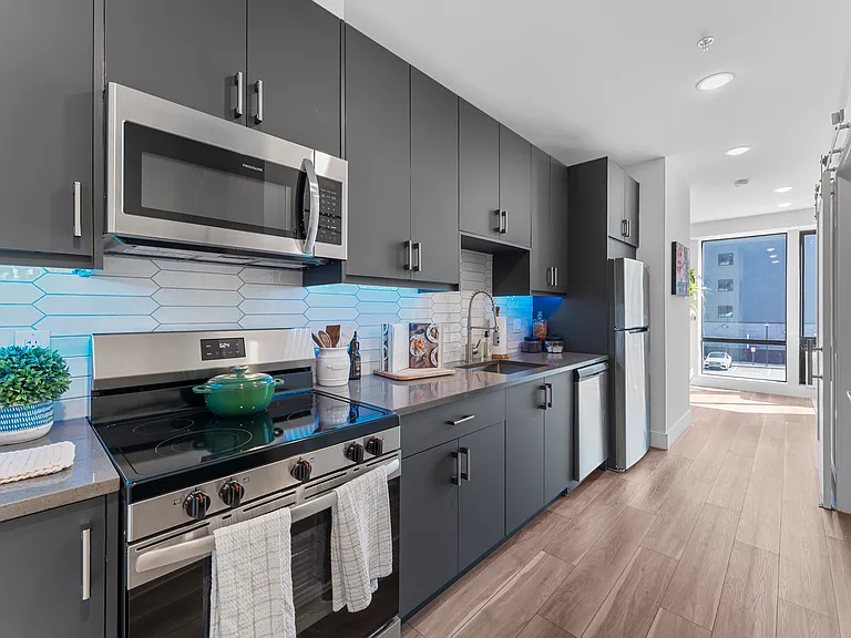 Studio Apartment- Kitchen