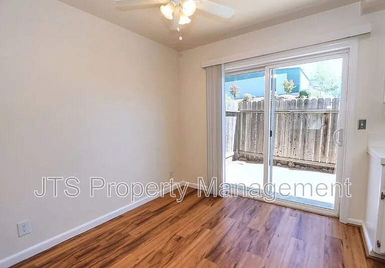2515 Merrychase Dr #S — Photo 11