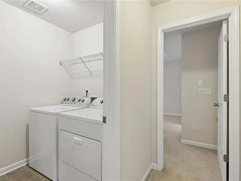 5011 Morriscastle Dr — Photo 22