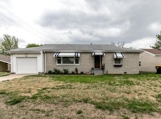 1902 S Collinson Ave, Springfield, MO 65804