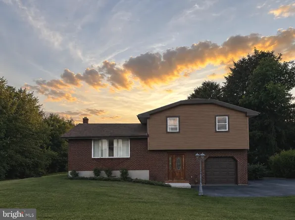 845 Ono Rd, Jonestown, PA 17038