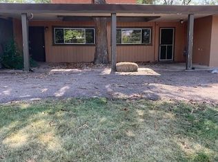 417 Ridgewood Ave, Colorado Springs, CO 80906