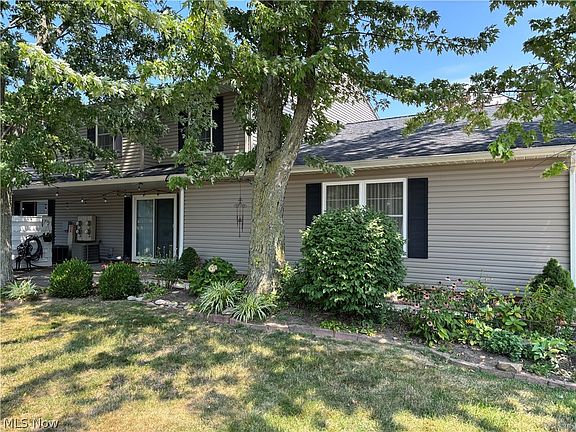 5th image of 8140 Independence Dr