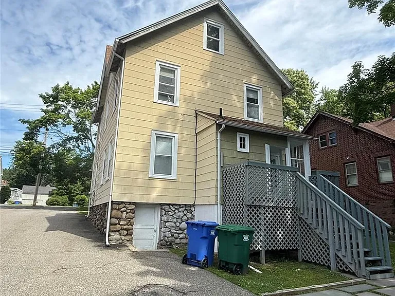 112 Murray Ave — Photo 19
