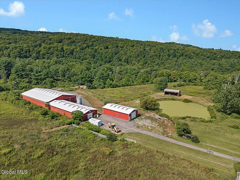 4th image of 3405 Rynex Corners Road