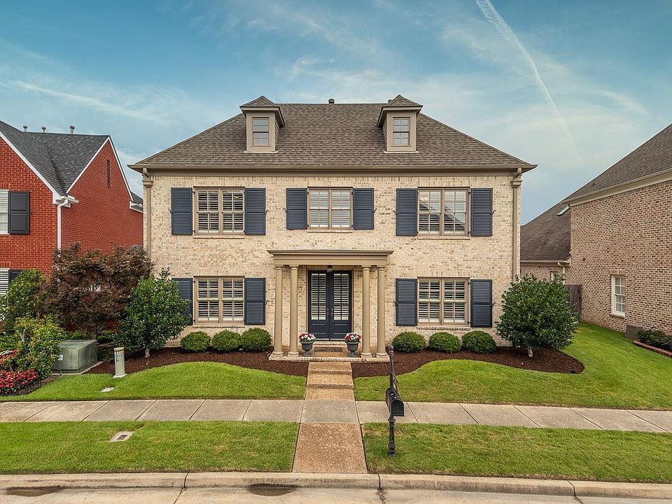 1st image of 1813 Enclave Green Ln W