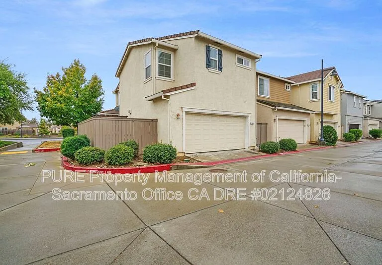 11091 International Dr — Photo 35