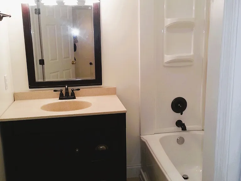 936 Hickman Rd #2 — Photo 13