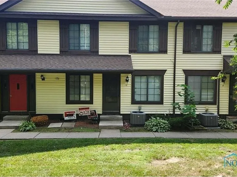 4515 W Bancroft St #9-10 — Photo 1