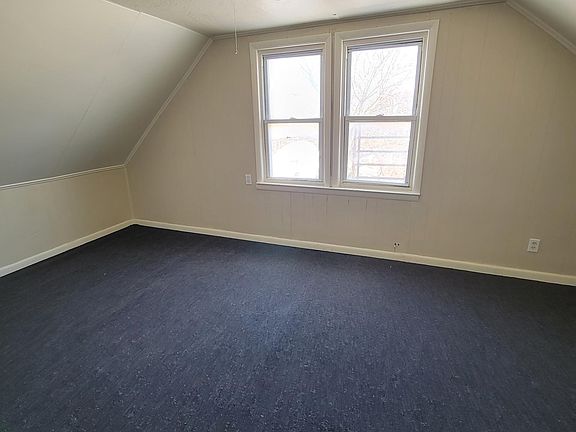 3rd image of 1458 Byrd Ave APT 3