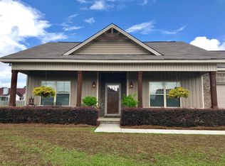 216 Lace Dr, Dothan, AL 36301
