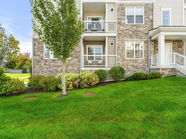 11101 Peters Farm Way #101, Westborough, MA 01581