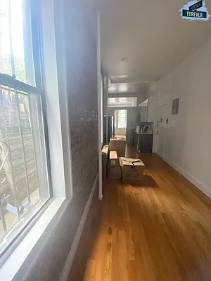 Rented by Fifth & Forever LLC | media 30