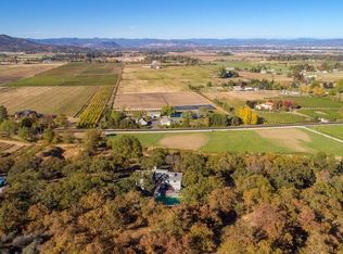 3919 Bellinger Ln, Medford, OR 97501