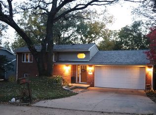 817 Ironwood Ct, Council Bluffs, IA 51503