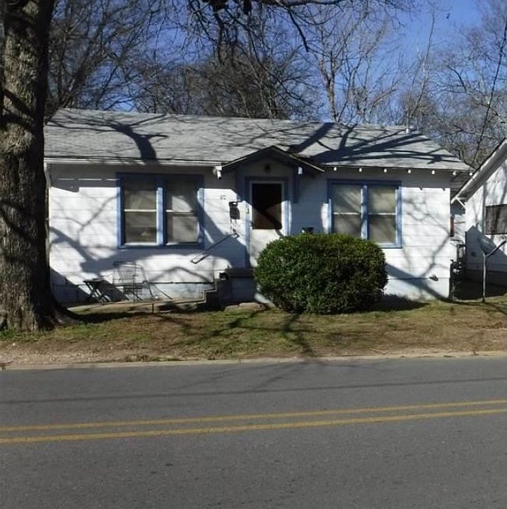 1st image of 204 Alcorn St