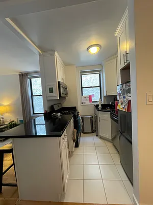 Rented by Cohen Smith Chang LLC | media 7