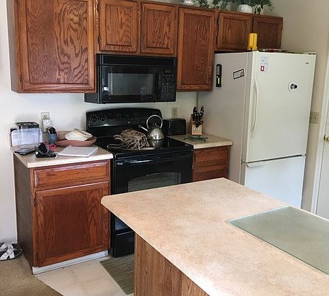 3rd image of 16370 E Arkansas Dr