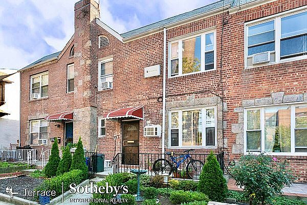 1st image of 67-72 Clyde St #2