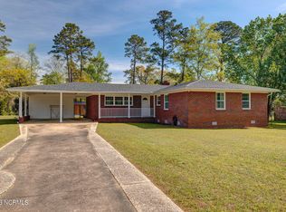 104 Cornwallis Rd, Riegelwood, NC 28456