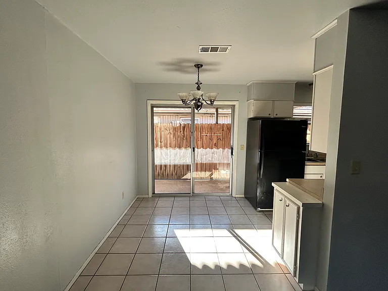 102 Gatewood Ln — Photo 11
