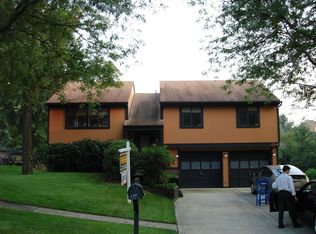 104 Ridgeview Dr, Monroeville, PA 15146