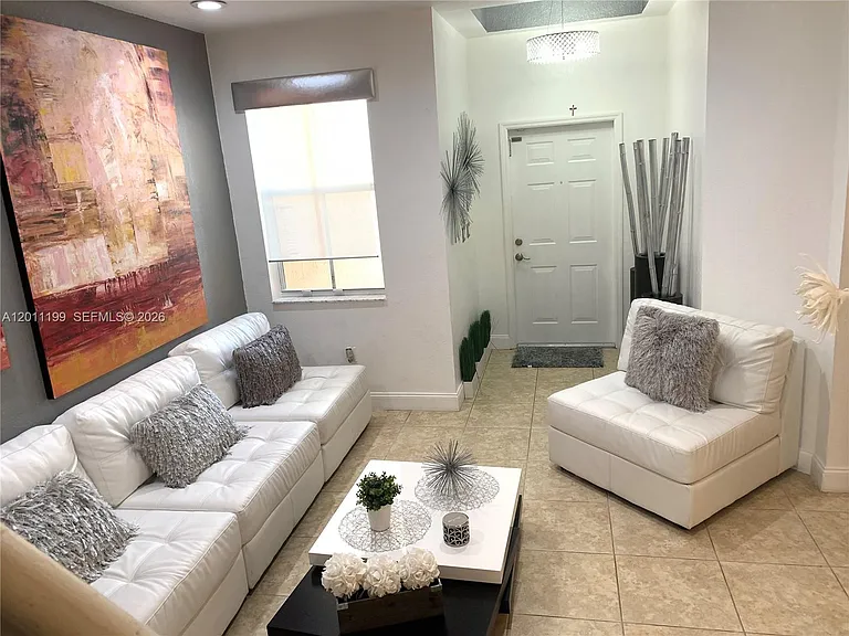 12450 SW 125th Ter #12450 — Photo 6