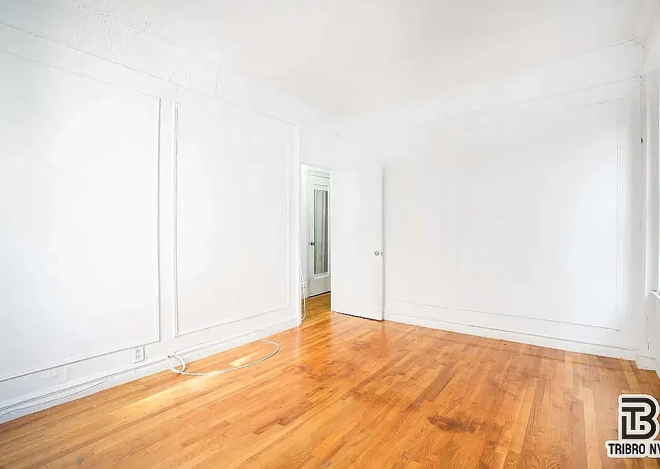 246 Echo Pl #2F