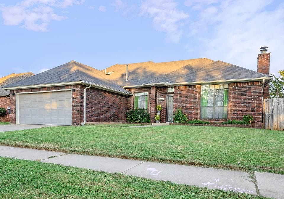 1st image of 13308 Briar Hollow Ln