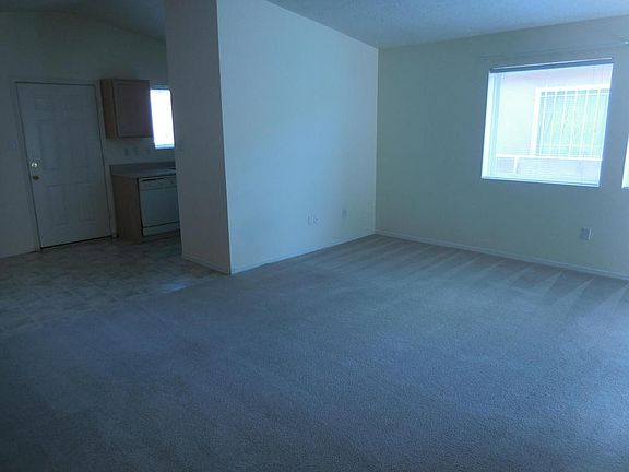 4th image of 336 Via Vista St SE