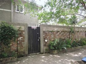 7204 Hickory St, New Orleans, LA