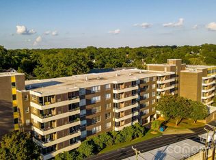 Kimberlee, Charlotte, NC 28209