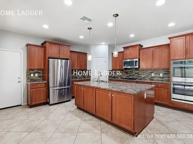 20741 W Alsap Rd — Photo 10