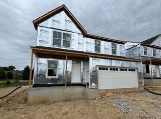 58 Chestnut St, Springboro, OH 45066