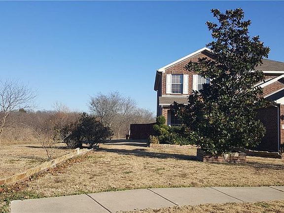3rd image of 762 Cedar Cove Dr