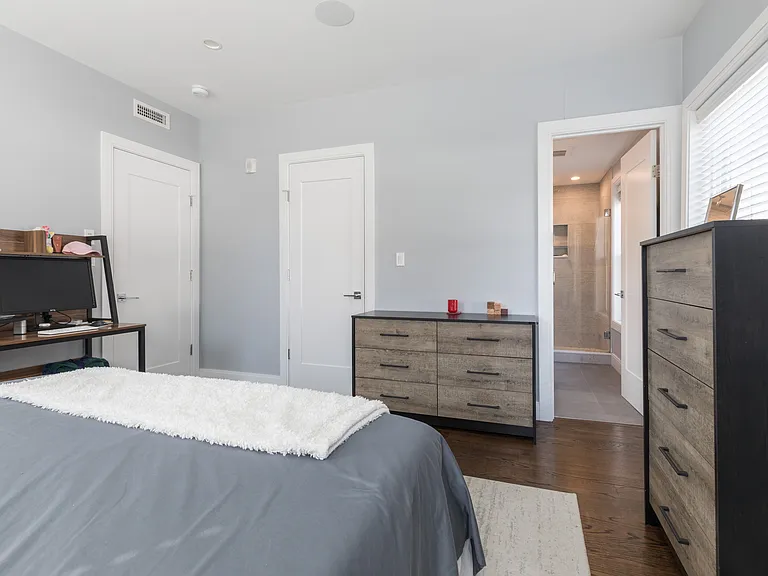 20 Fuller St #2 — Photo 9