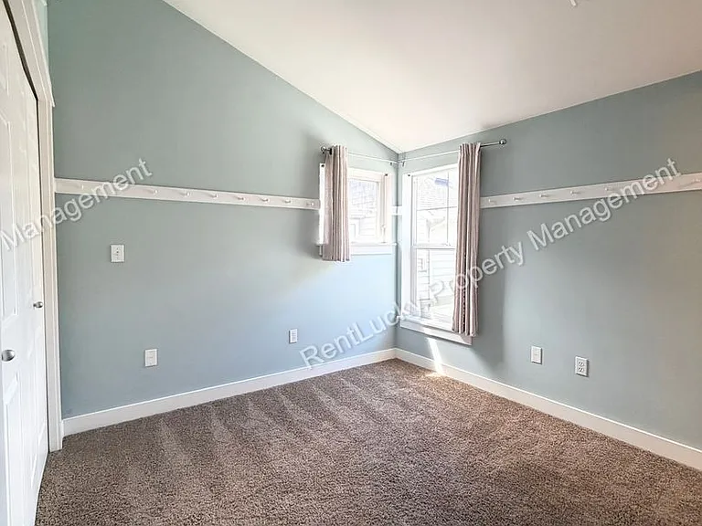 2652 NW 56th St — Photo 6