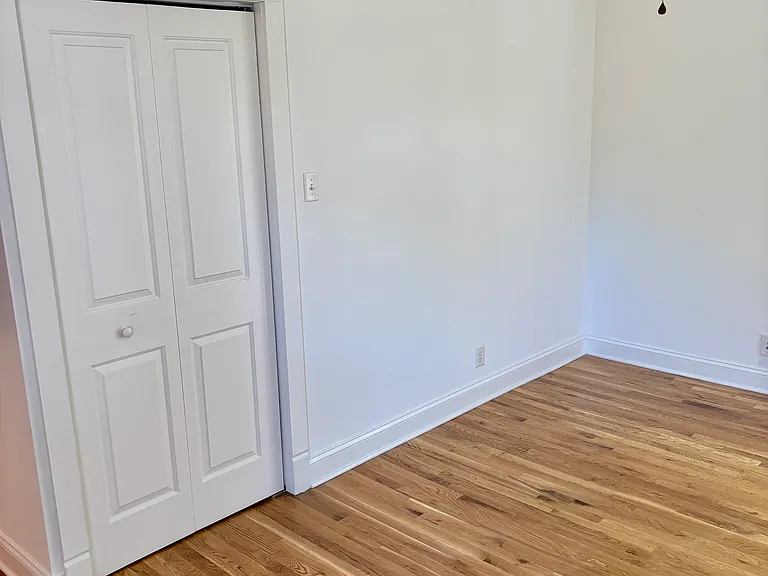816 Warren St #1B — Photo 17