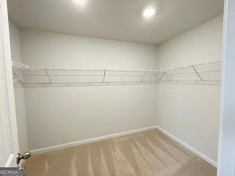 928 Yancey Ct — Photo 12